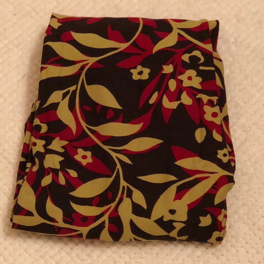 LulaRoe Leggings OS LIKE NEW